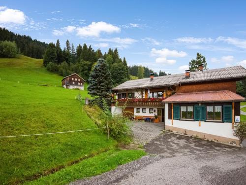 Schwarzenberg Casa | Chalet in Schwarzenberg near Ski Lift