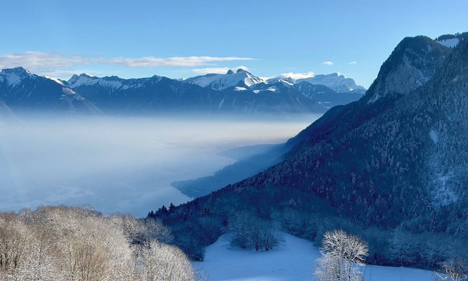 Thollon-les-Memises Chalet De Esquí | Chalet in the mountains with a view of Lake Geneva