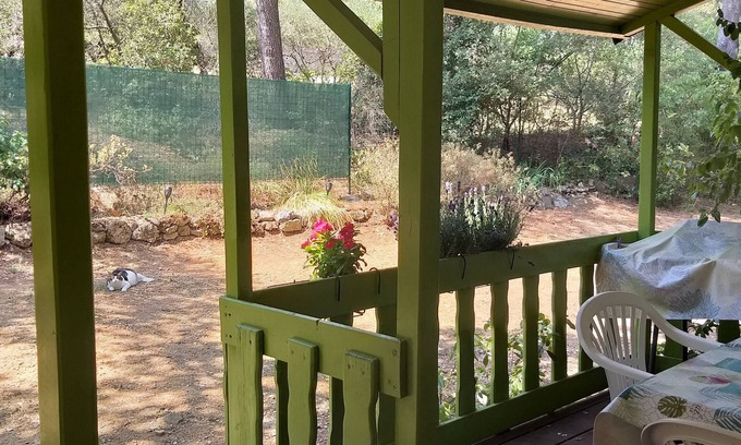Sommieres Chalet De Esquí | Chalet in the heart of an olive grove