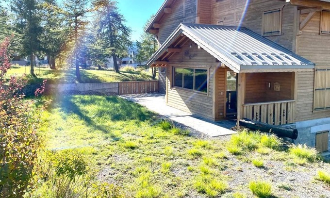Peone Chalet De Esquí | Chalet in the mountains, heart of the resort with exceptional view