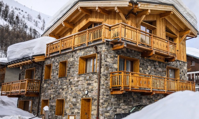 Les Boisses Chalet De Esquí | Chalet in Tignes - 220m² - 5 bedrooms - sleeps 11 - at the foot of the piste