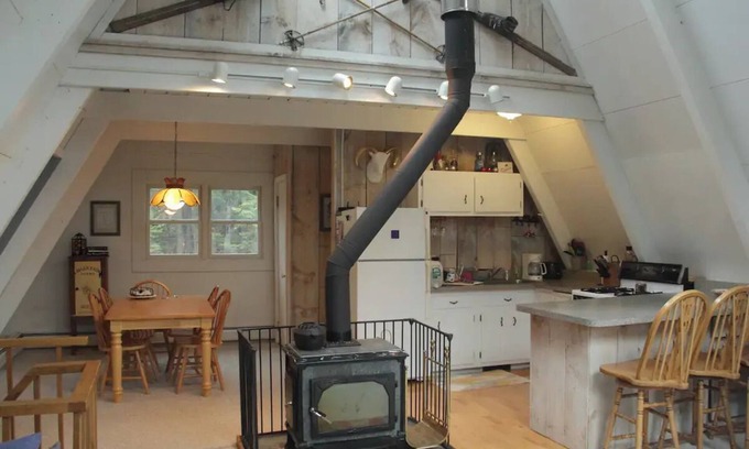 Stratton Chalet De Esquí | Chalet in West Dover minutes to Mount Snow