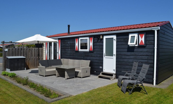 Serooskerke Chalet De Esquí | Chalet Irene (67): un acogedor chalet con mucha privacidad cerca de la playa
