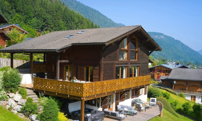 La Cote-d'Arbroz Chalet De Esquí | Chalet Isla de Lux - family mountain break 12p sauna & spa - OVO Network