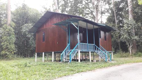 Kampung Guar Chalet De Esquí | Chalet Kampong Guar, Manong