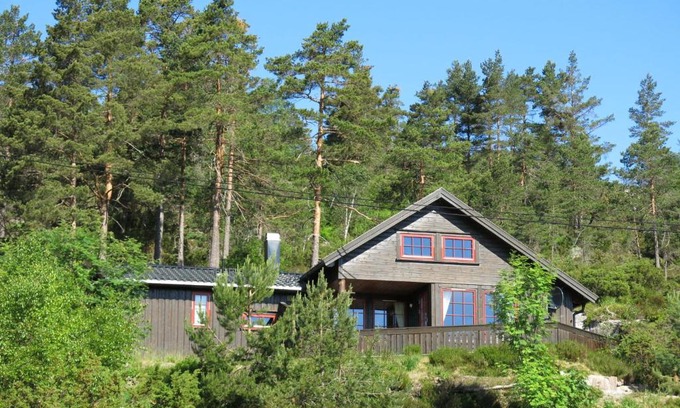 Aseral Chalet De Esquí | Chalet Koven by Interhome