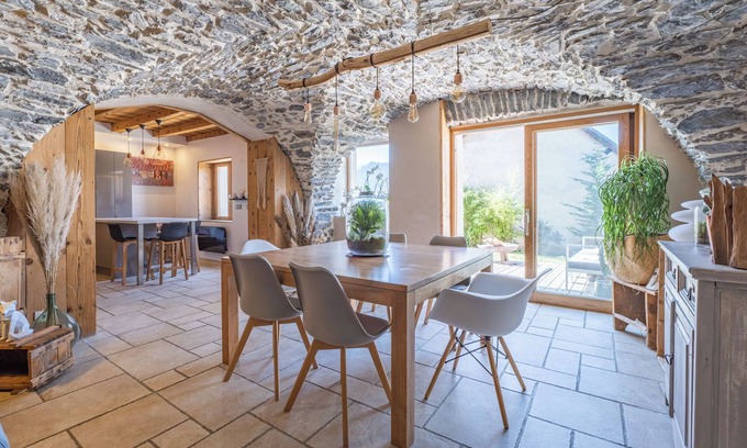 Huez-en-Oisans Chalet De Esquí | Chalet l'Oisans Bleu Huez Village at the foot of the slopes