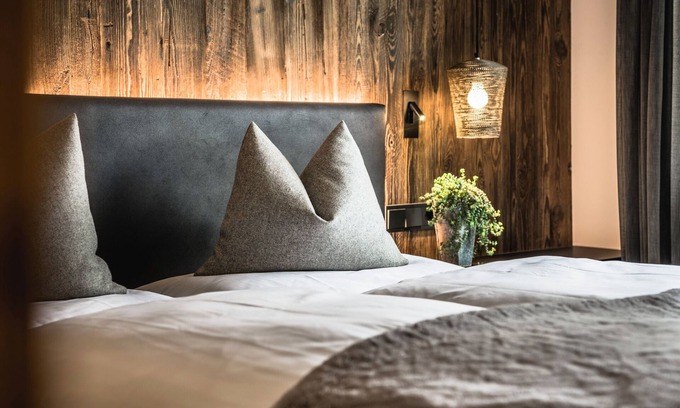 Selva di Val Gardena Chalet De Esquí | Chalet 'L Piz Dolomites' with Mountain View, Private Terrace and Wi-Fi