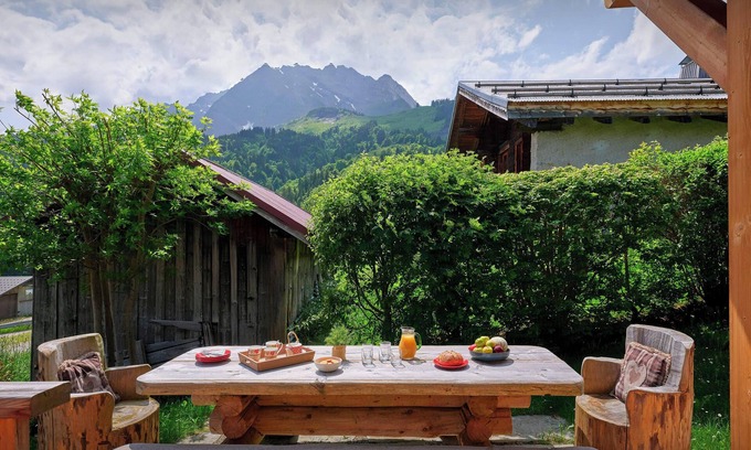 La Giettaz Chalet De Esquí | Chalet La Canopée - Aravis mountain stay with spa for 10 - OVO Network