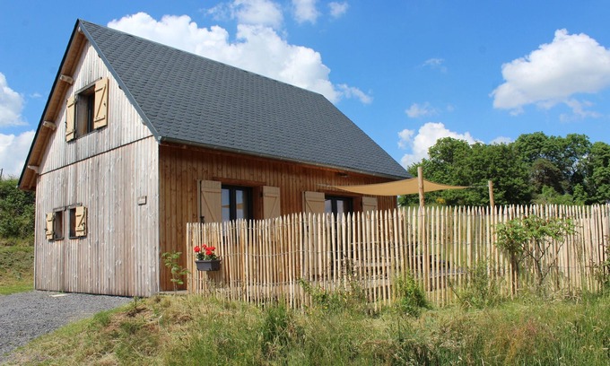 Murol Chalet De Esquí | Chalet "la chadeyre" de reciente construcción, wifi gratuito, calefacción incluida