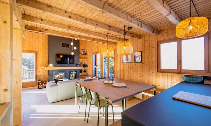 Saint-Pierre-de-Clages Chalet De Esquí | Chalet La Chenevière