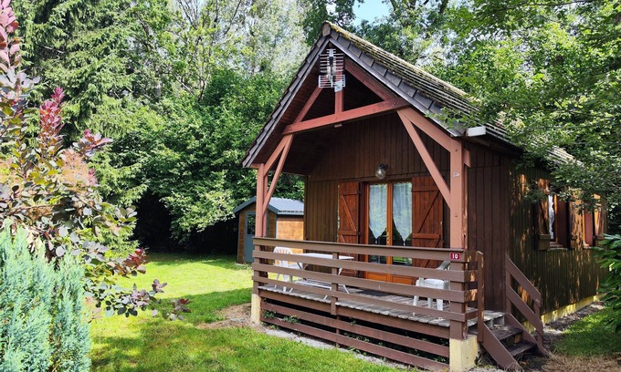 Moux-en-Morvan Chalet De Esquí | SETTONS LAGO CHALET DES