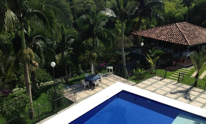 Pereira Chalet De Esquí | Casa Campestre Las Palmas
