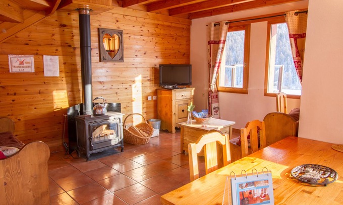 Nevache Chalet De Esquí | Chalet Le Mélézin aldea Chazals Nevache Altos Alpes