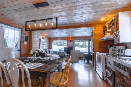 La Malbaie Chalet De Esquí | Chalet Le Pti Loup - Les Chalets Spa Canada