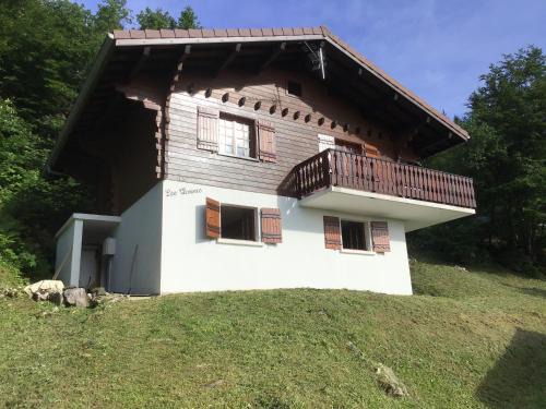 Premanon Chalet De Esquí | Chalet les clarines