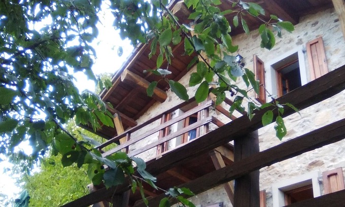 Careggine Chalet De Esquí | Chalet Luisella. Bonita casa de piedra completamente renovada y bien amueblada