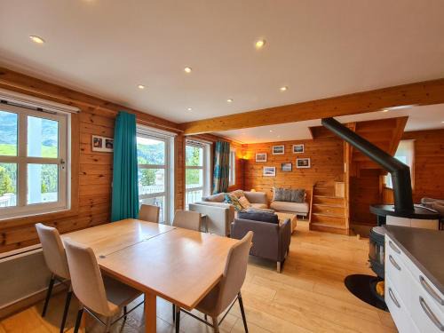 Flaine Chalet De Esquí | Chalet lumineux avec poêle à bois, WIFI gratuit, garage – 3 chambres, 2 sdb, terrasse sud, Hameau de Flaine - FR-1-425-117