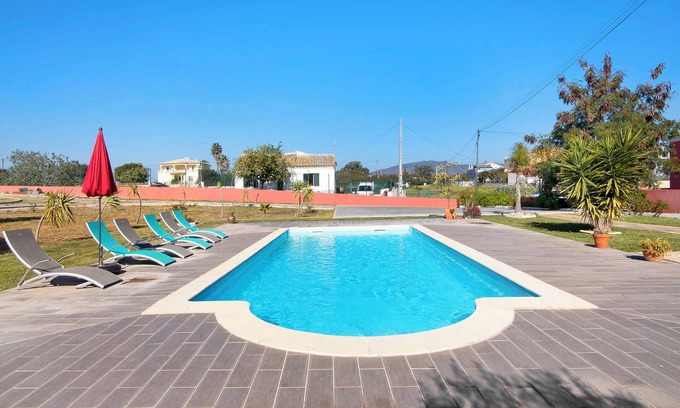 Olhao Chalet De Esquí | Chalet "Mobile Home 2 - Olhão" con vistas a la montaña, piscina compartida y aire acondicionado