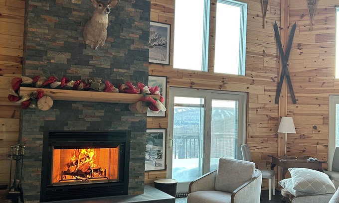 Ellicottville Chalet De Esquí | Chalet MoNARCH NewLuxury 3bd 3 bath