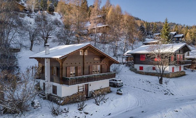 Riddes Chalet De Esquí | Chalet Noisette Authentic Swiss chalet Perfect for families