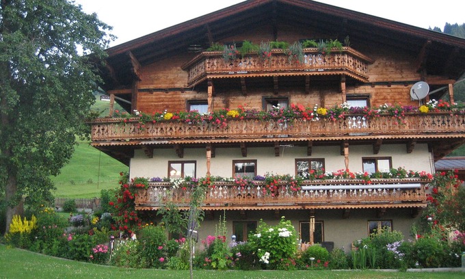 Taxenbach Casa | Chalet 'Oberbründlingchalet' con vistas a la montaña, terraza privada y Wi-Fi