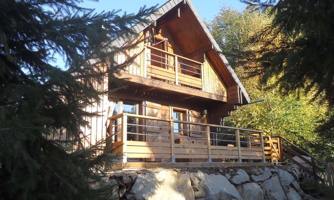 Picherande Chalet De Esquí | Chalet on the edge of a forest - Garden & terraces - Near Super-Besse