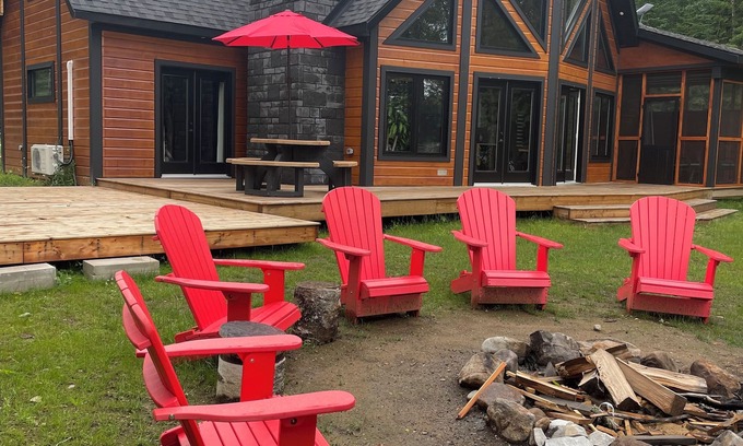 Les Collines-de-l'Outaouais Regional County Municipality Chalet De Esquí | CHALET PARADISE