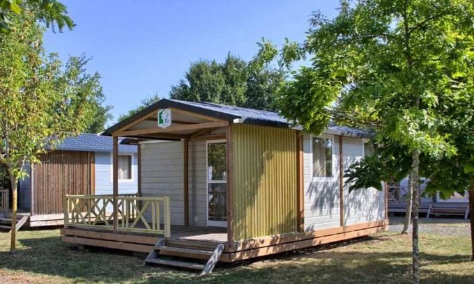Hourtin Chalet De Esquí | Chalet - Piscine - ccaghcb
