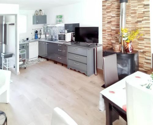 La Salvetat-sur-Agout Chalet De Esquí | Chalet rustique à La Salvetat-sur-Agout avec vue montagne