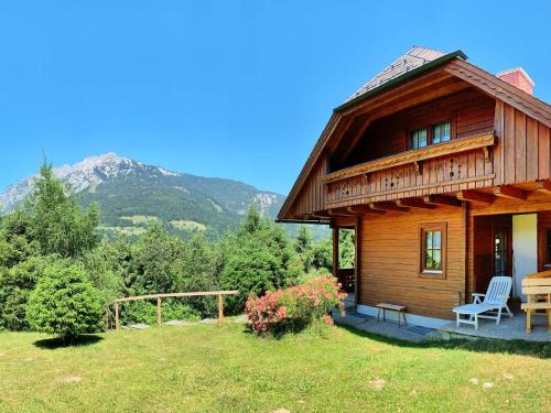 Mitterberg Chalet De Esquí | Chalet Simons Blockhütte by Interhome
