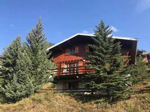 Montgenevre Chalet De Esquí | Chalet spacieux et ensoleillé à Montgenèvre - 10 pers - 5 chambres - Quartier calme et résidentiel - FR-1-445-139