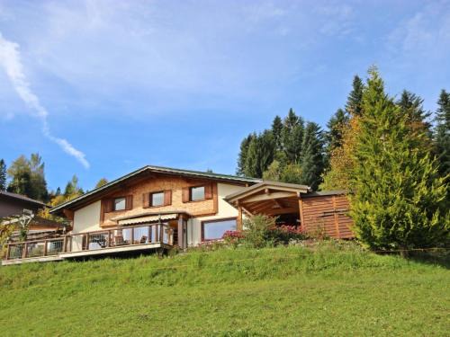 Grossdorf Chalet De Esquí | Chalet The Schatzie by Interhome