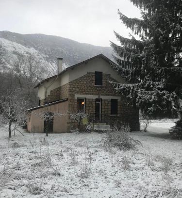 Vebre Chalet De Esquí | CHALET Tout Confort Proche d AX 3 Domaines