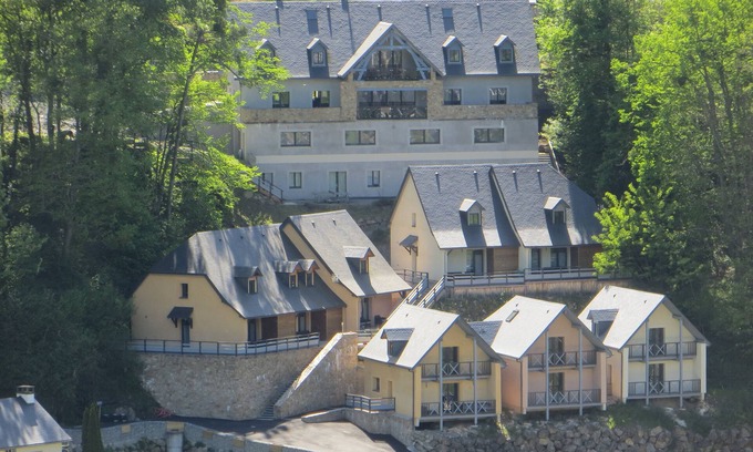Luz-Saint-Sauveur Chalet De Esquí | Chalet Vignemale at the foot of the mythical Tourmalet
