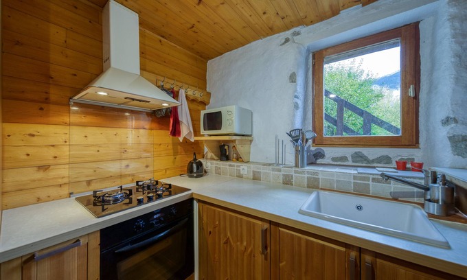 Cevins Chalet De Esquí | Chalet vue sur massif vanoise - 3 chambres 70m2