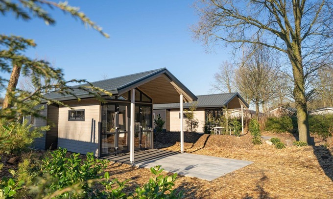 Biddinghuizen Casa | Chalet with 2 bedrooms and a terrace