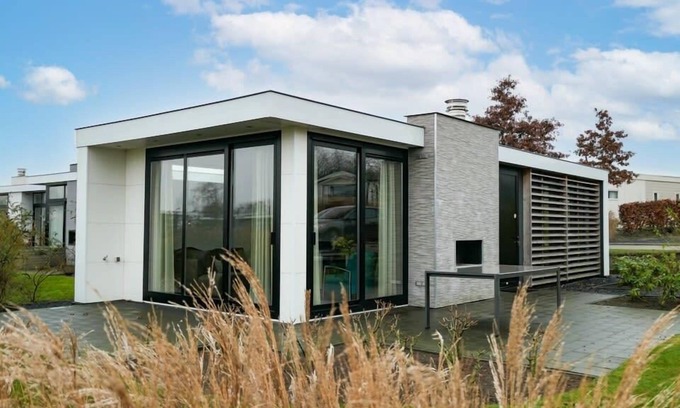 Nunspeet Casa | Chalet with 2 bedrooms and terrace