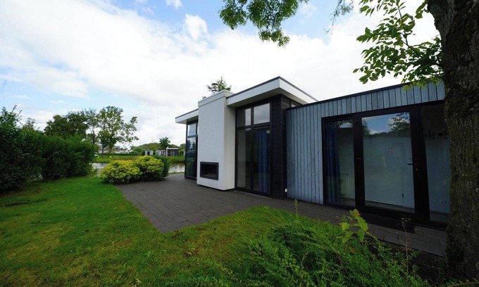 Halfweg Casa | Chalet with 2 bedrooms and a terrace