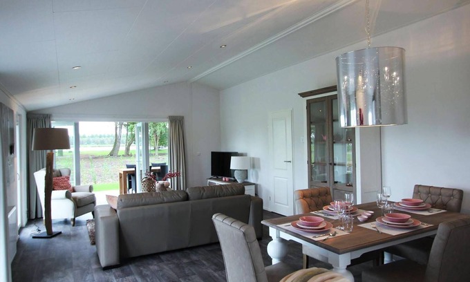 Nijkerk Casa | Chalet with 2 bedrooms and a terrace