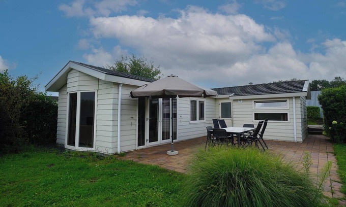 Halfweg Casa | Chalet with 3 bedrooms and a terrace