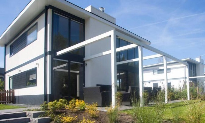 Halfweg Casa | Chalet with 4 bedrooms and a terrace