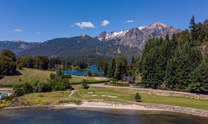 Llao Llao Cabaña | Chalet con increíbles vistas al lago y al campo de golf. 4 BD 3 Baños