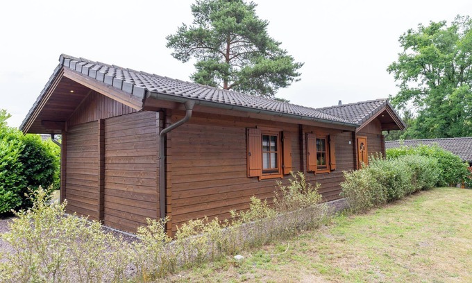 Langeberg Casa | Chalet with an open-plan kitchen and dishwasher