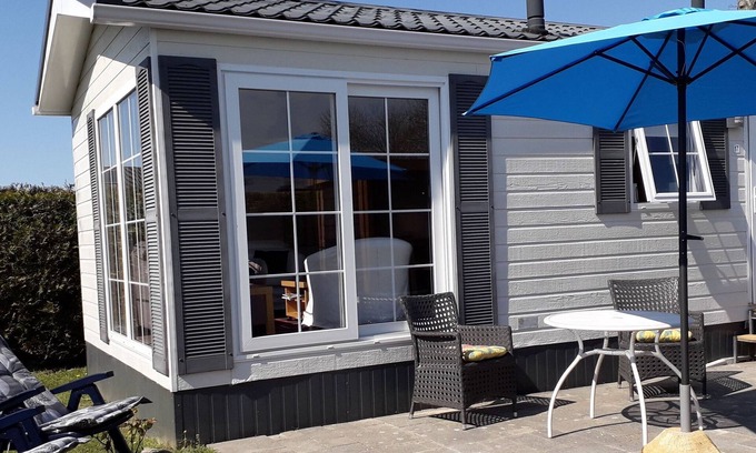 Tzummarum Chalet De Esquí | Bonito chalet con hermoso jardín, cerca del mar de Wadden