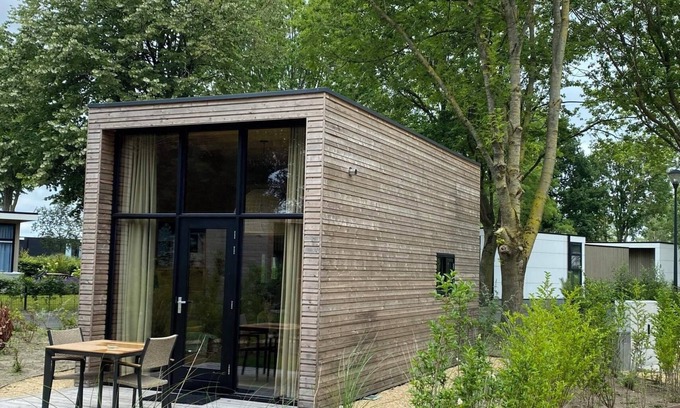 Nunspeet Casa | Chalet with sleeping loft and terrace