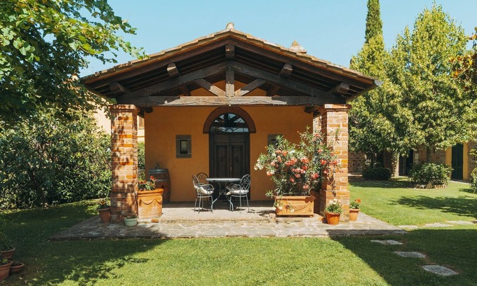 Camucia Chalet De Esquí | Chalet con piscina en Cortona