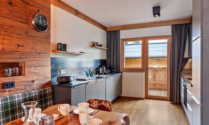 Hochkrimml Chalet De Esquí | Chalet 'Zillertal Arena 2' with Mountain View, Shared Garden and Wi-Fi