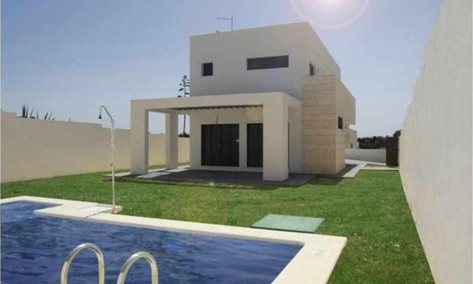 Conil de la Frontera Villa | Chalets conilizate 12 pax piscina 300mts playa