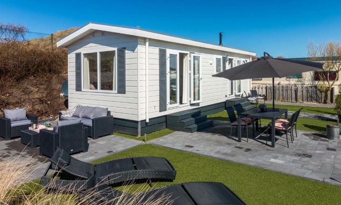 IJmuiden Chalet De Esquí | CHALETS IN THE DUNES nearby the beach